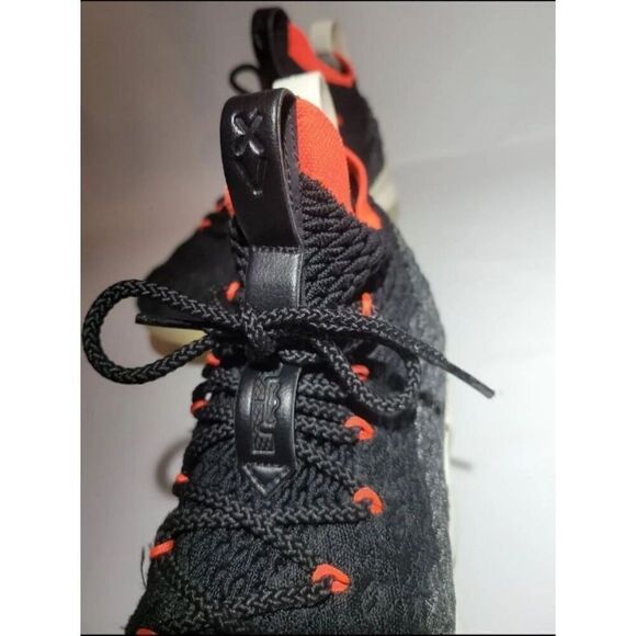Nike Lebron XV 15 "Bright Crimson" Black 6Y - Picture 4 of 7